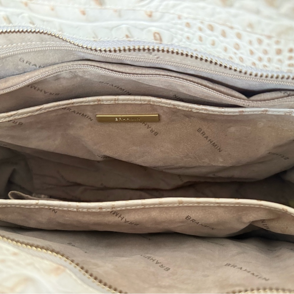 Brahmin Cream/Gold -Embossed Tote Bag - Picture 6 of 7
